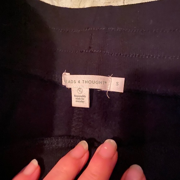 Thread 4 thought small jogger pant - Picture 2 of 5